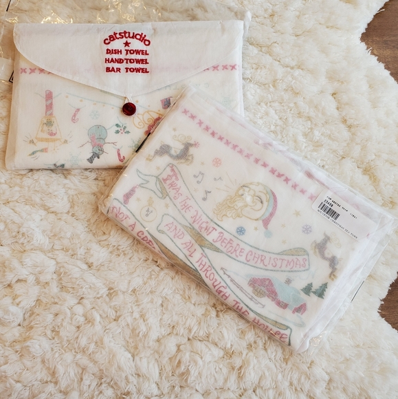 Sundance Other - Sundance Christmas tea towels - set of 2!